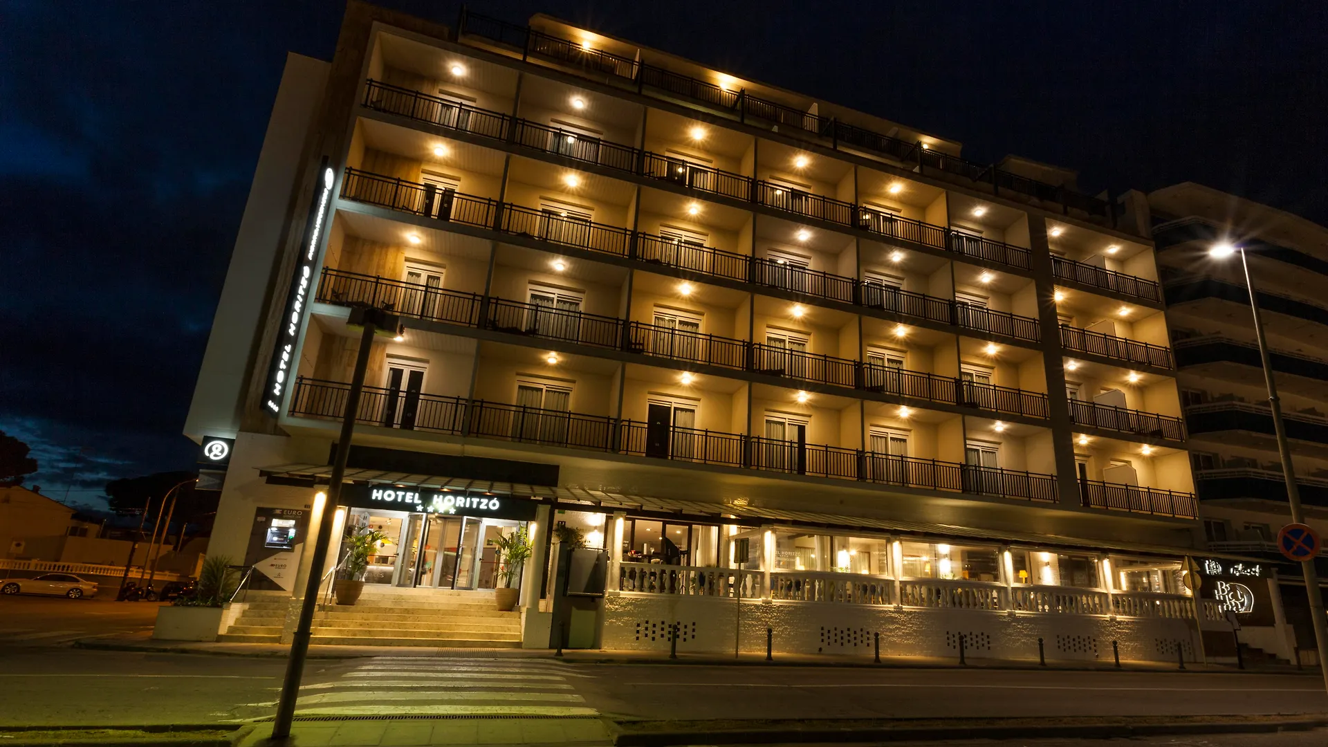 Hotel Horitzó by Pierre&Vacances Blanes 4*,